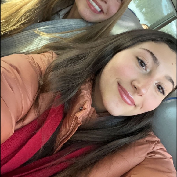 emily_barnett
